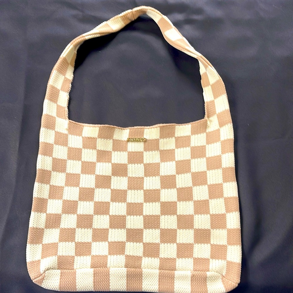 KOPARI Beauty Brand Shoulder Bag Checkered Beige Ivory Design Cozy Knit